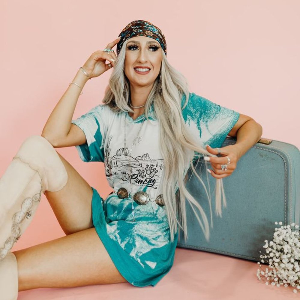 BLEACHED PUNCHY Dye Graphic Tee - Picture 13 of 14